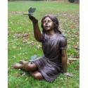 Bronzefiguren - Mädchen mit Schmetterling